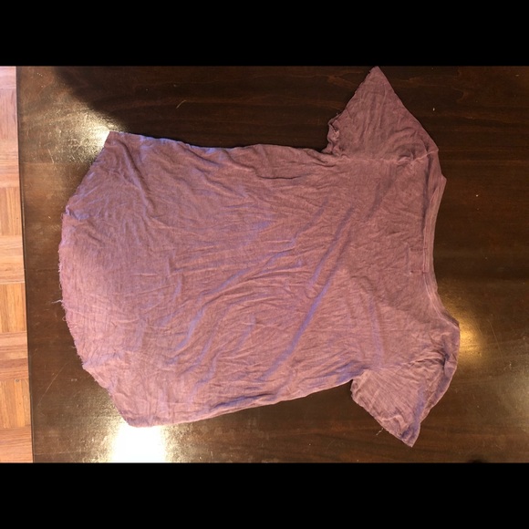 Pins and needles v neck with distressed edges - Picture 3 of 3